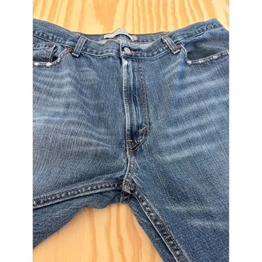 Levis 559 Relaxed‎ Straight Jeans Mens 40x32 Blue Medium Wash Distressed Denim